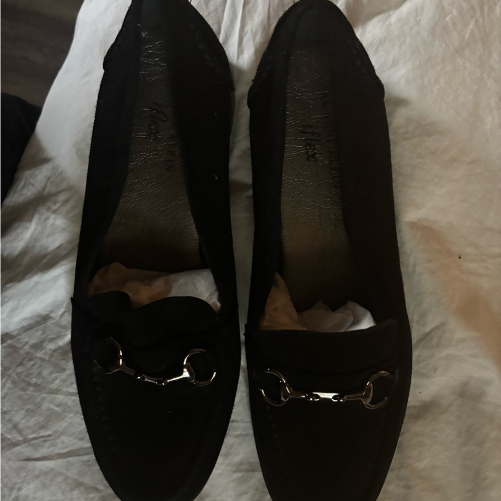 WOMENS ANNE KLEIN FLEX SUEDE LOAFERS